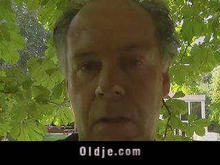 Older guy fucks young ýaşlar alice