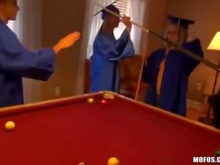 A parim graduation pidu kunagi koos tätoveeritud blond kool tüdrukud